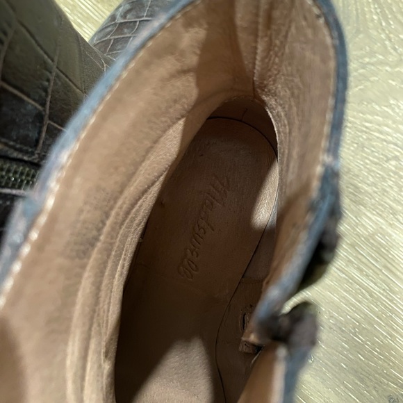 Madewell Ankle Bootie in Croc Embossed Leather - Picture 5 of 5